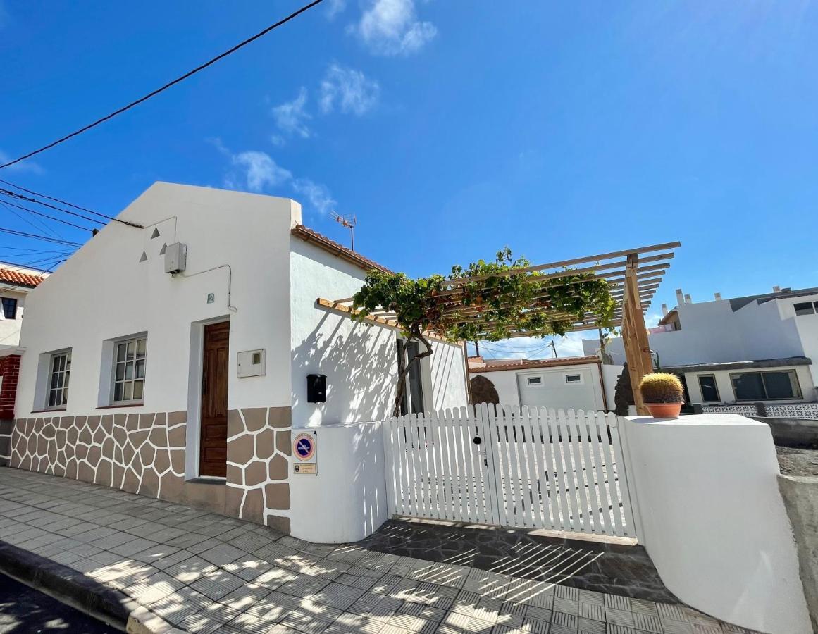 La Casita De La Parra, El Hierro Villa Tamaduste Luaran gambar